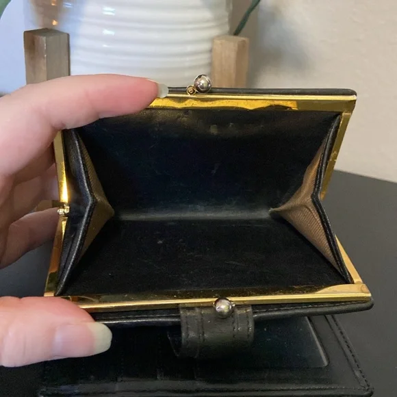 Vintage Coach Black Woven Leather Wallet - Picture 10 of 16